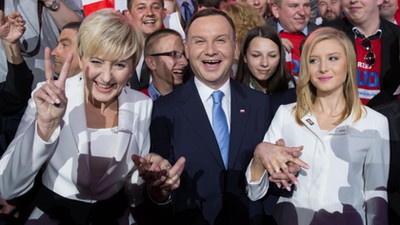 Andrzej Duda z żoną i córką 