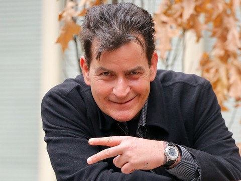 Charlie Sheen nienawidzi byłej żony? Jej najnowsze zdjęcie mówi wszystko. Co napisała? - Plejada.pl
