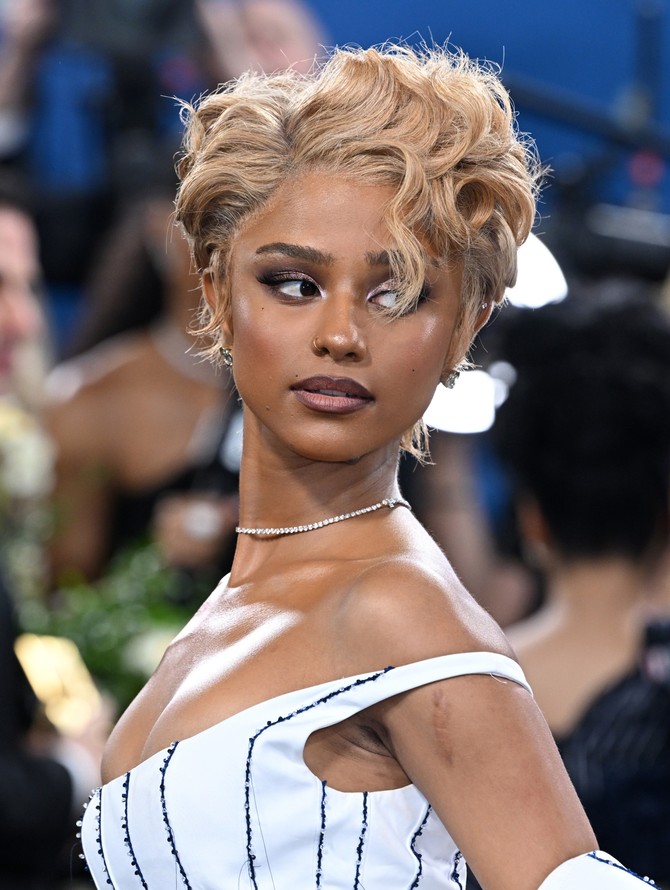 Met Gala 2025: Tila