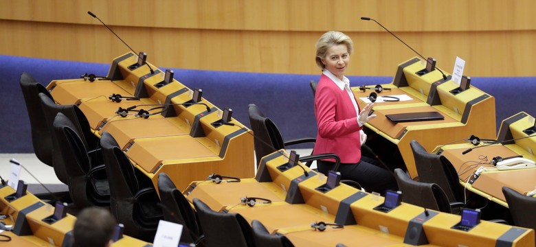 Von der Leyen zapowiada wzmocnienie walki z fake newsami w kontekście pandemii