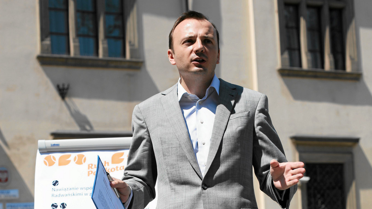 Poseł Łukasz Gibała ogłosił, że odchodzi z Twojego Ruchu i będzie ubiegał się o fotel prezydenta Krakowa, jako kandydat niezależny. - Nasze miasto potrzebuje przewietrzenia – mówi Onetowi.