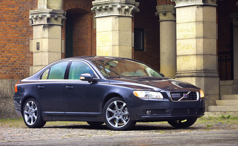 Volvo S80: nowy 5-cylindrowy diesel z dwoma turbosprężarkami pełniący normę Euro 5