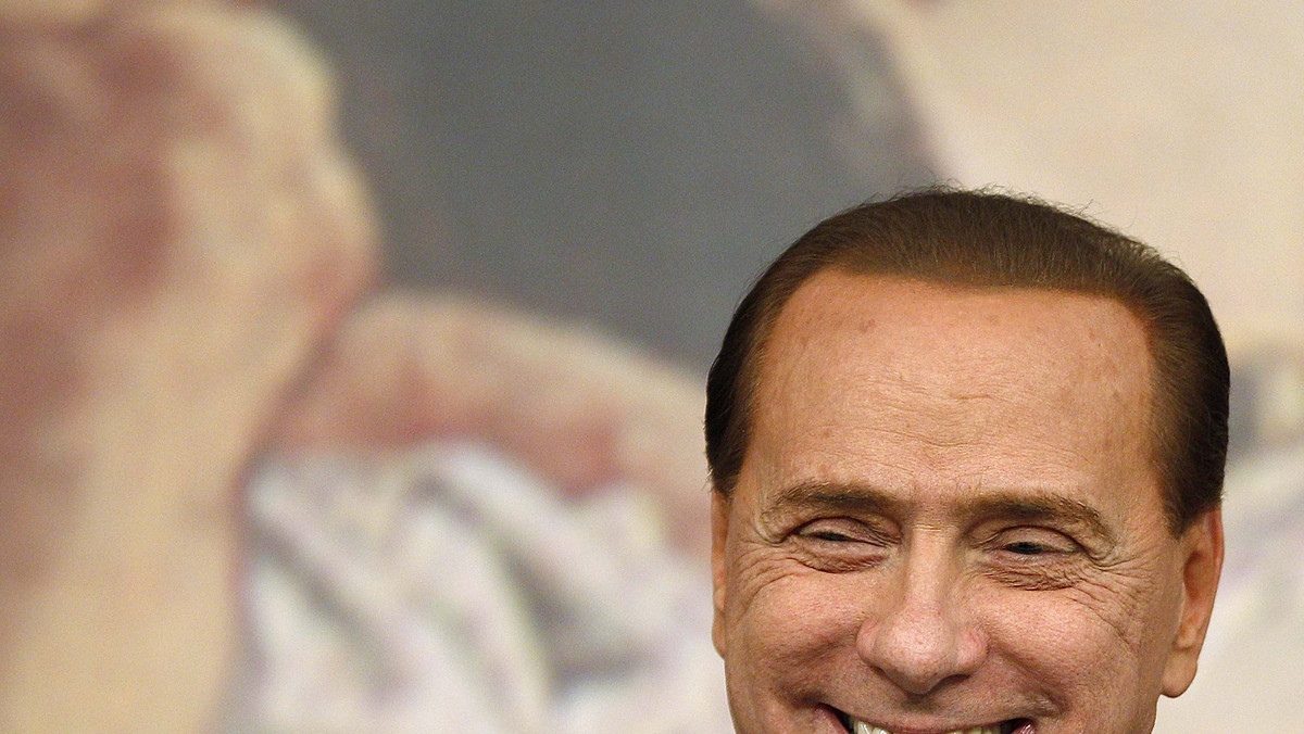 Były premier Włoch Silvio Berlusconi odwiedził na treningu piłkarzy Milanu, którzy w lidze spisują się znacznie poniżej oczekiwań. Właściciel klubu chciał ich w ten sposób zmotywować przed kolejnymi meczami.