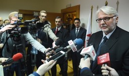 Waszczykowski: Wyciągamy rękę do Ukrainy. Razem rozliczmy się z historią