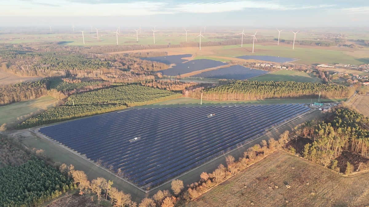 Największa inwestycja spółki Dominiki Kulczyk w fotowoltaikę. Farma ma koncesję