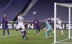 Bayern upokorzył Barcelonę. Lewandowski lepszy od Messiego. Gol i asysta Polaka