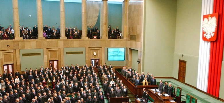 Sejm przegłosował rządowy projekt reformy systemu OFE