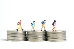 1500 zł na nowy rok szkolny? Sprawdź dostępne świadczenia dla uczniów