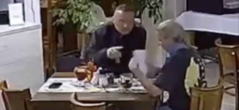 Radny Koalicji Obywatelskiej rzucił się na burmistrz Dusznik-Zdroju. Wszystko się nagrało