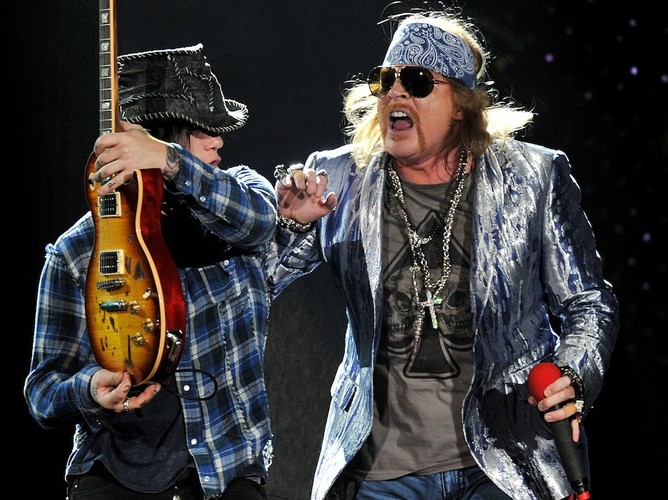 7. Sweet Child O' Mine - Guns N' Roses