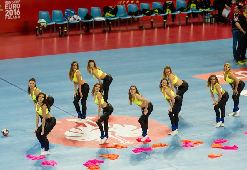 Polskie cheerleaderki i ich występy podczas ME w piłce ręcznej w Polsce