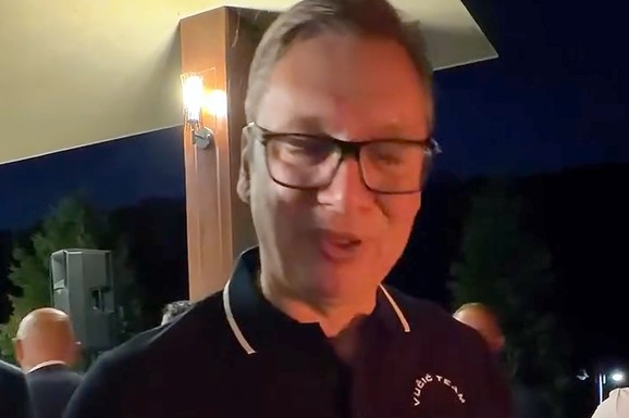 "POZIVAM SVE DOBRE LJUDE U OBNOVLJENU KUĆU VUČIĆA" Predsednik Srbije najavio poseban događaj danas u 18 časova: "Dobro došli dragi prijatelji"