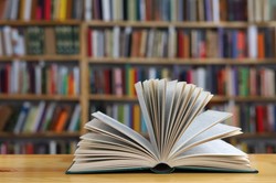 Arcydzieła literatury współczesnej. Dopasuj autora do powieści. QUIZ dla moli książkowych