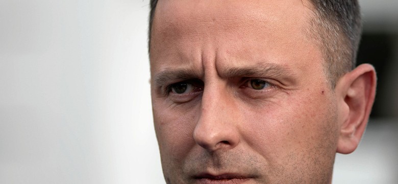 Kosiniak-Kamysz: Dość kłamstw Morawieckiego! To on pracował w zagranicznym banku i jeździł za granicę spowiadać się z wyników finansowych