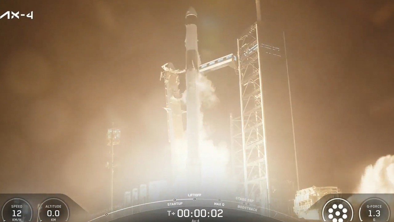 Polak leci w kosmos. Rakieta wystartowała! [RELACJA NA ŻYWO]