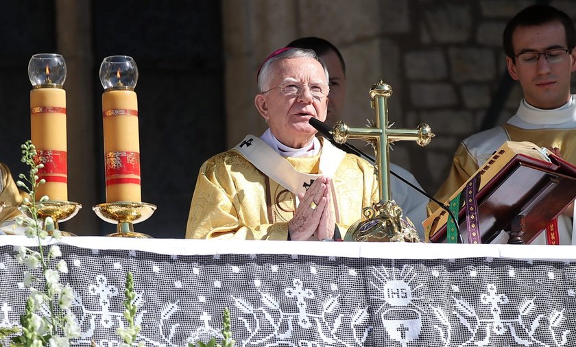 Abp Jedraszewski W Boze Cialo Cytuje Wyszynskiego