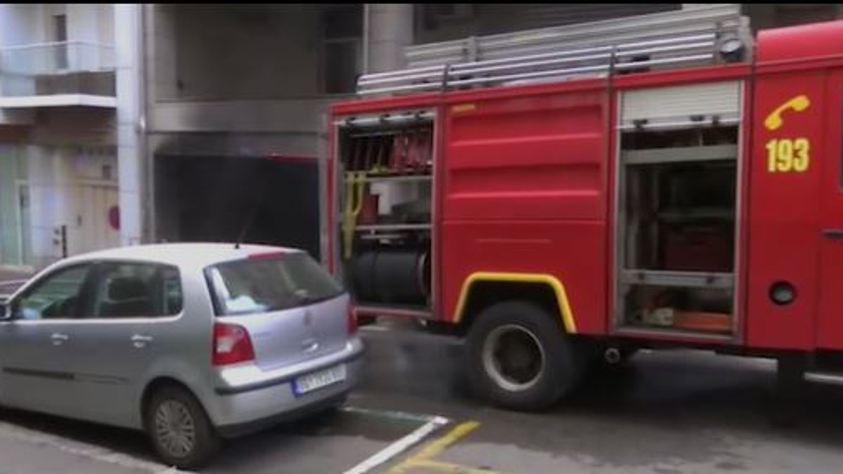 Požar u podzemnoj garaži na Zvezdari