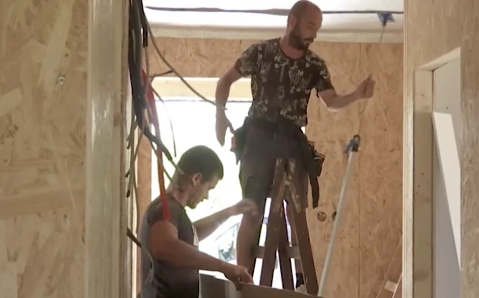 Majstori rade svakodnevno, uključujući vikende