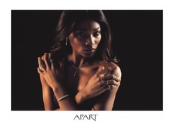 Zwyciężczyzni Top Model w sesji wiosennej biżuterii Apart