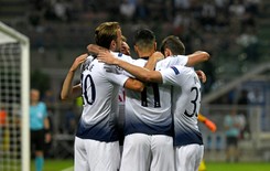 Liga angielska: Tottenham zremisował z Manchesterem, wygrana drużyny Bednarka