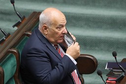 Dymisja ministra za dziury w Polskim Ładzie. Łatać program czy zrobić od nowa?