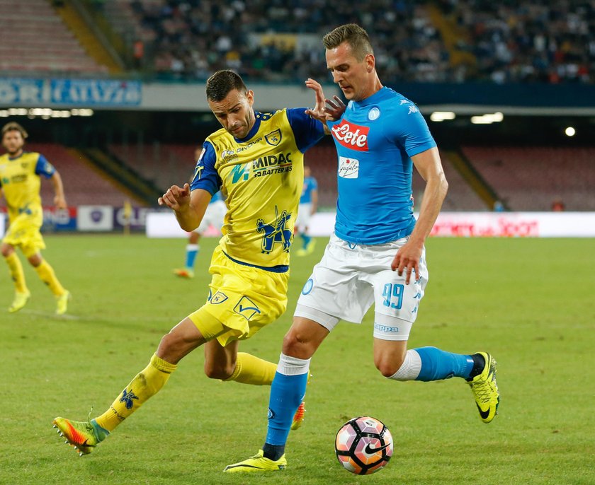 Arkadiusz Milik wraca do składu Napoli! Polak w kadrze na Bologne