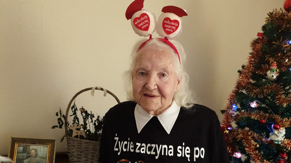 95-letnia Anna Kusiak zbiera pieniądze na rzecz WOŚP