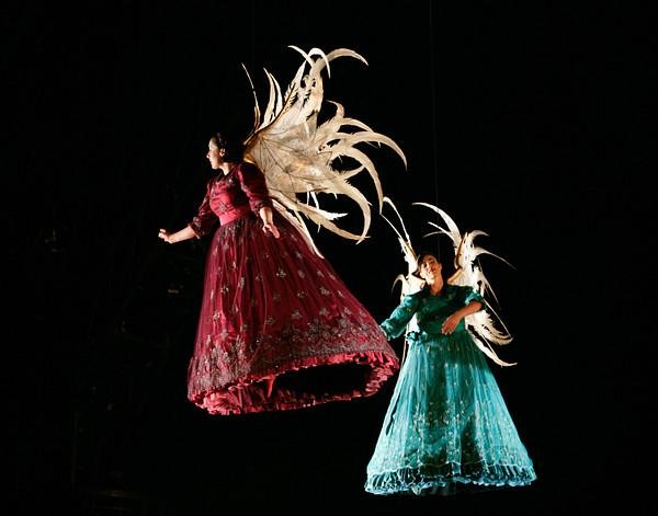 Cirque Du Soleil sa s predstavením CORTEO vydali na dobrodružstvo naprieč Európou.