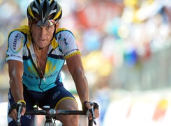 Lance Armstrong ma oddać 10 milionów dolarów