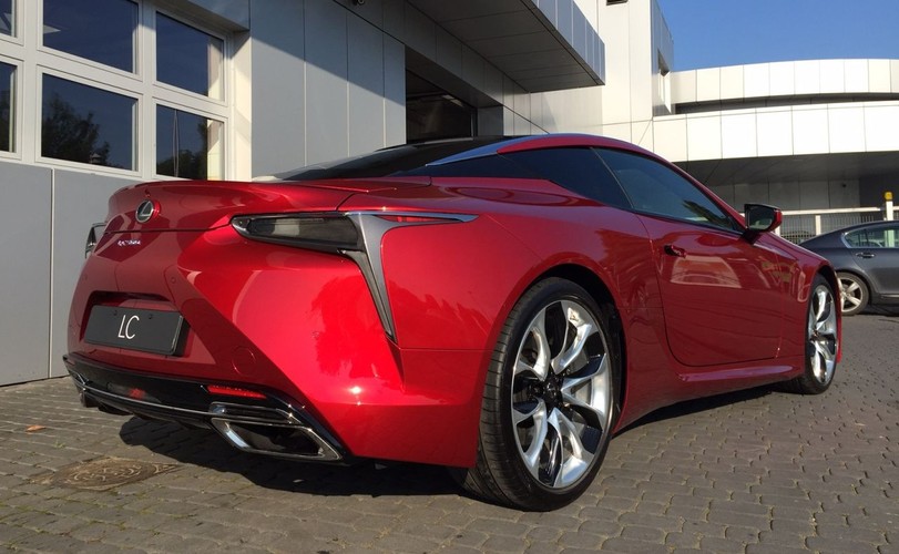 Lexus LC