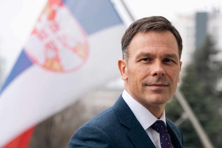 Mali je podsetio da su u januaru prošle godine zarade u prosveti povećane 11 odsto