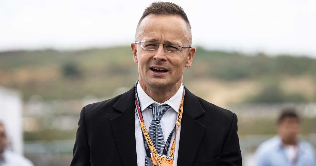 „Ha tetszik, ha nem....” – Szijjártó Péter Oroszországban tűnt fel, a szentpétervári gázfórumon volt jelenése