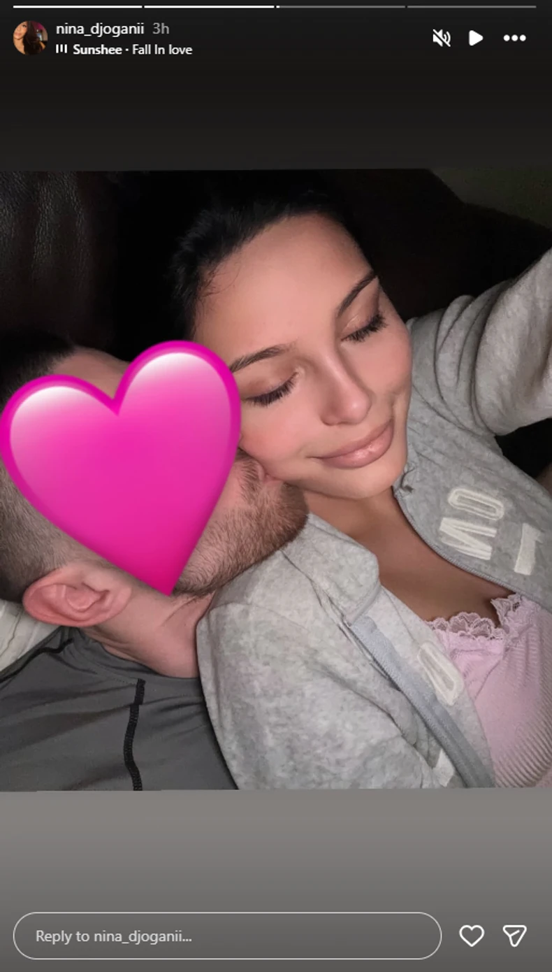 Nina Đogani, objava