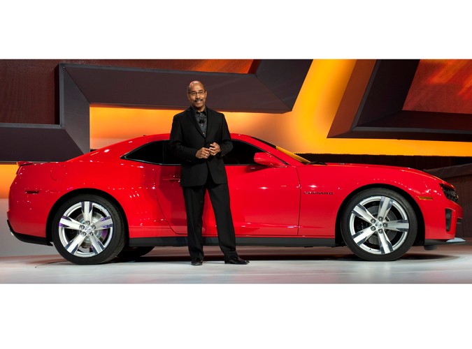 Oto chevrolet camaro ZL1 - amerykańska maszyna do produkcji adrenaliny i palenia opon; zadebiutowała podczas salonu samochodowego w Chicago. Dzięki doładowanemu silnikowi V8, o mocy 550 KM, model camaro ZL1 będzie najszybszym modelem w rodzinie camaro, jaki kiedykolwiek znalazł się w ofercie marki Chevrolet.