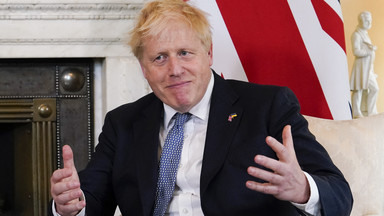 Dlaczego Boris Johnson wierzy, że może się utrzymać? "On zawsze myśli, że może wygrać"