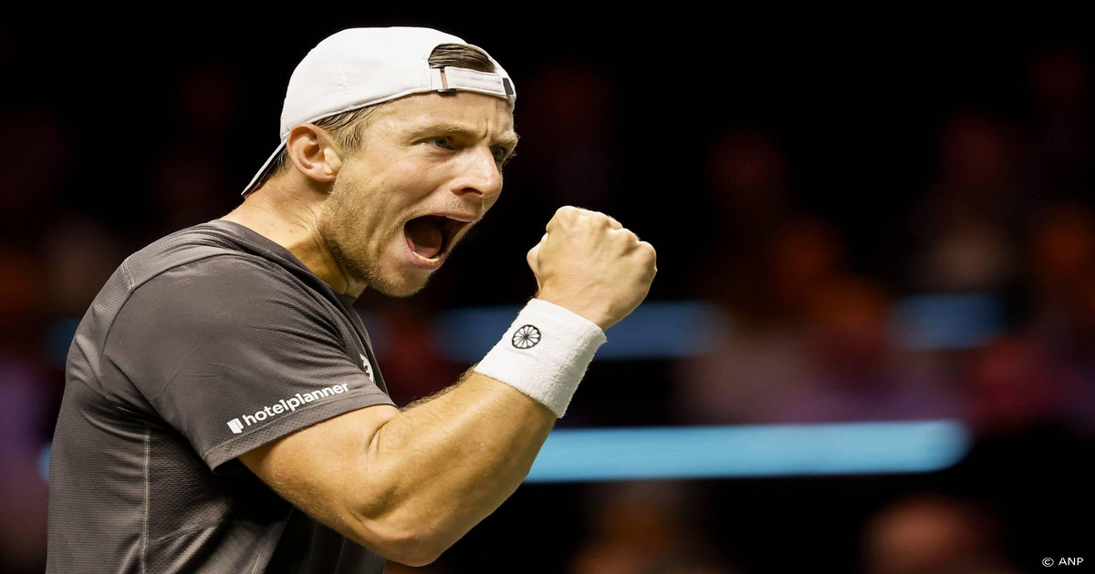 Griekspoor overleeft tiebreak-thriller: Nederlandse nummer 1 naar de kwartfinale Rotterdam