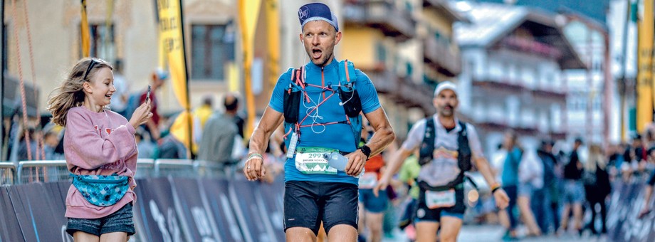 Ultramaraton to bieg na dystansie powyżej 42,195 km. Zbigniew Nowicki, współwłaściciel i jeden z partnerów zarządzających Blueranku, pokonuje kilka takich wyzwań rocznie.