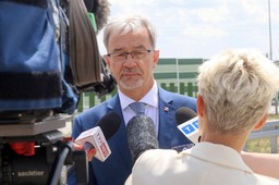 Kwieciński: Około 60 tys. budynków z wielkiej płyty może być zmodernizowanych