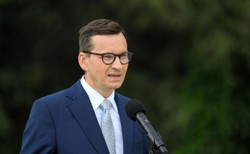 KPRM: Na granicy zewnętrznej UE z Białorusią nie ma "ziemi niczyjej"