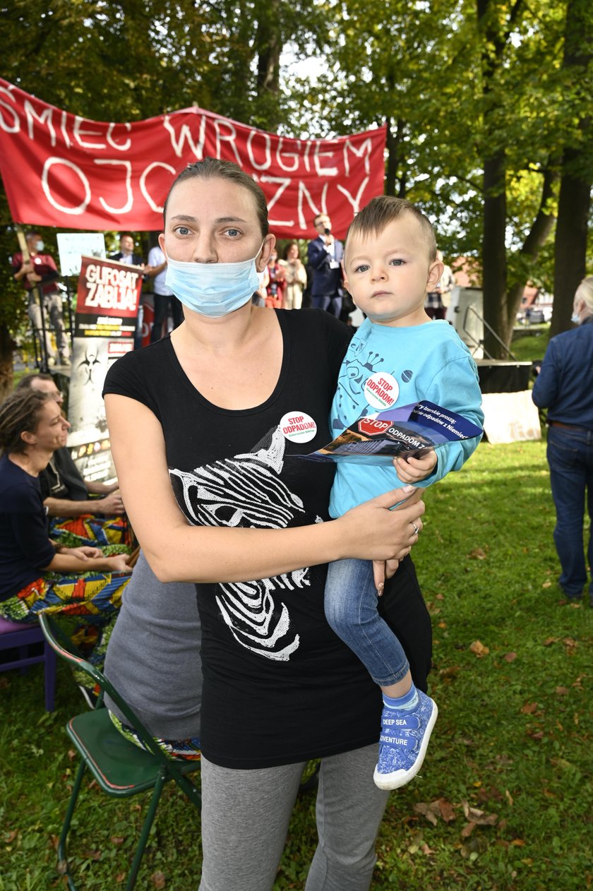 Pani Marta: Nie chcę, aby moje dziecko się zatruło!