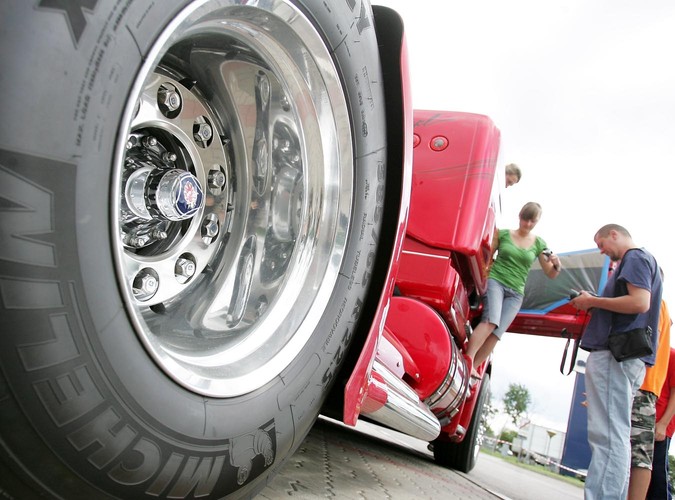 ... tysiąc ognistych koni mechanicznych