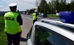 W wakacje doszło do 7 tys. wypadków. Wiemy, ilu kierowców straciło prawo jazdy