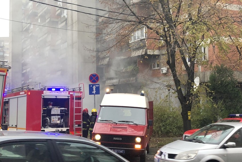 Požar u magacinu u Bulevaru