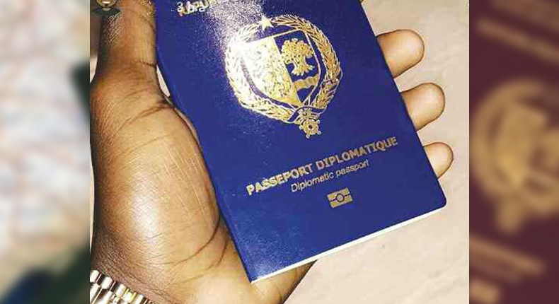 Un passeport diplomatique sénégalais