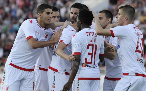 Slavlje crveno-belih posle trijumfa nad Radničkim