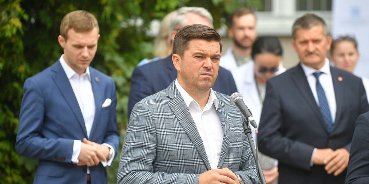 Wojciech Andrusiewicz przechodzi z Ministerstwa Zdrowia do NBP