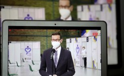 Kiedy ruszą powszechne szczepienia? Morawiecki podaje TERMIN
