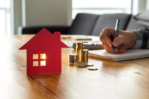 Czy spłata kredytu gotówkowego na zakup mieszkania może być potraktowana jako wydatkowanie na cele mieszkaniowe?