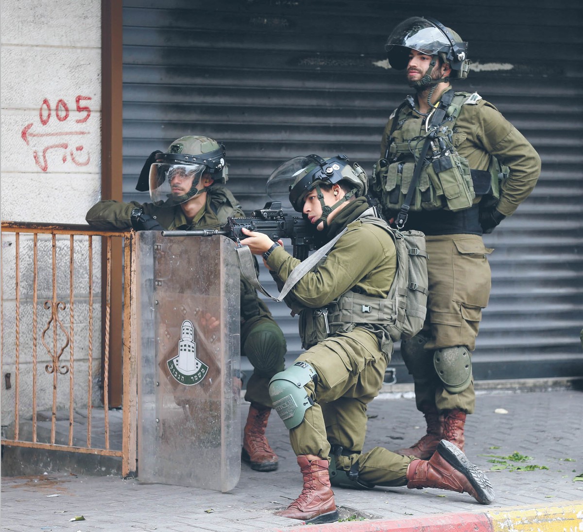 Izraelskie wojsko i pozostałe służby bezpieczeństwa przechodzą obecnie największe od lat przezbrojenie. – To ważne, abyśmy mogli przetrwać – przekonuje rząd w Jerozolimie