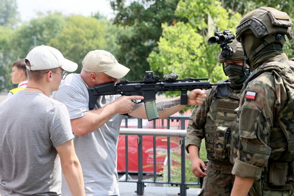 Żołnierz idzie na piknik czy szkolenie? Może odebrać nadgodziny